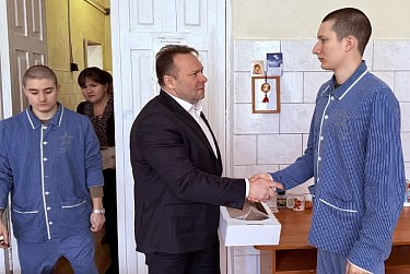 Обращения бойцов возьмут на контроль